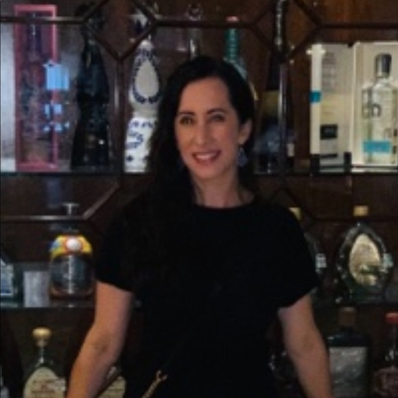 Meet your Posher, Wendy - Picture 1 of 1